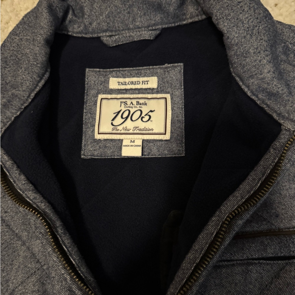 Jos. A. Bank 1905 Quilted Denim Blue Vest with Navy Fleece Lining - Picture 5 of 5